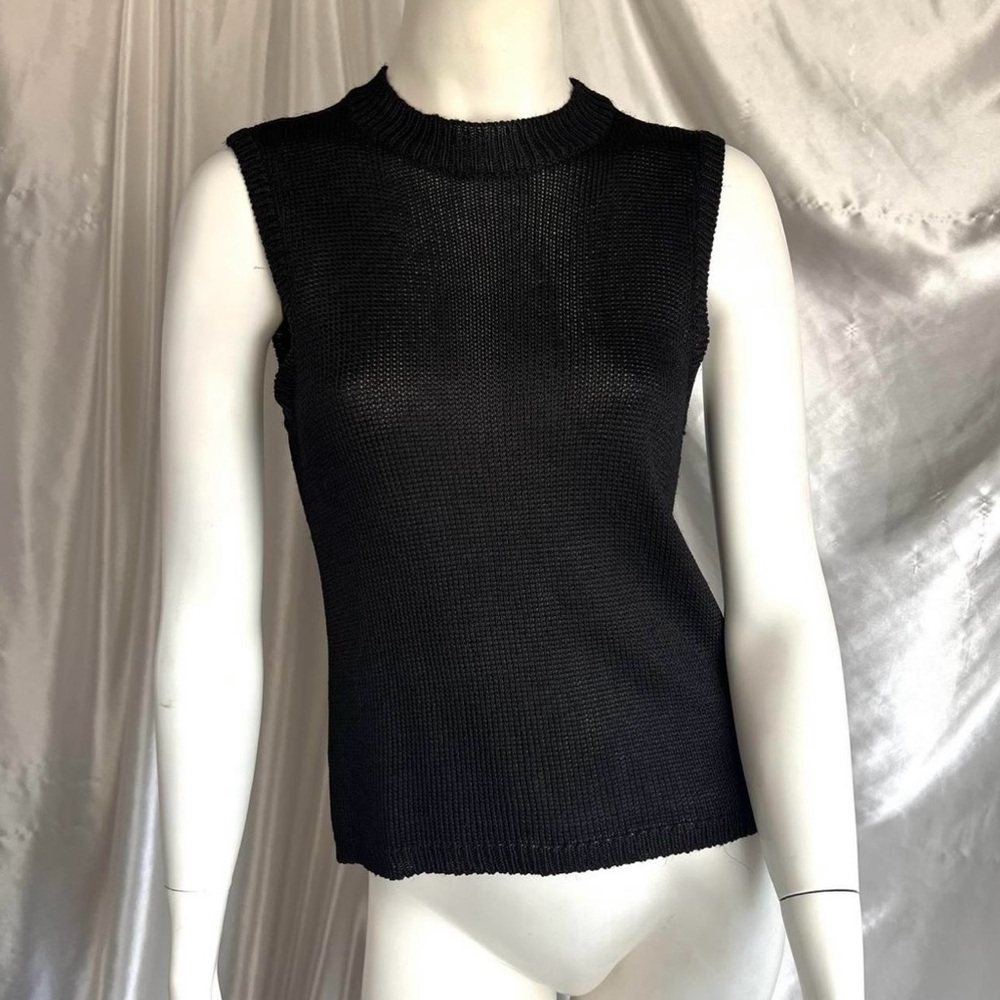 80s DKNY heavy knitted tank top ⛓️